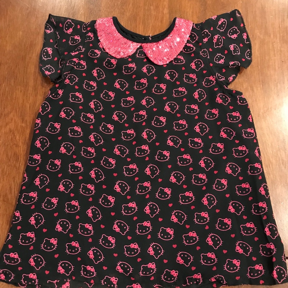 Hello Kitty blouse